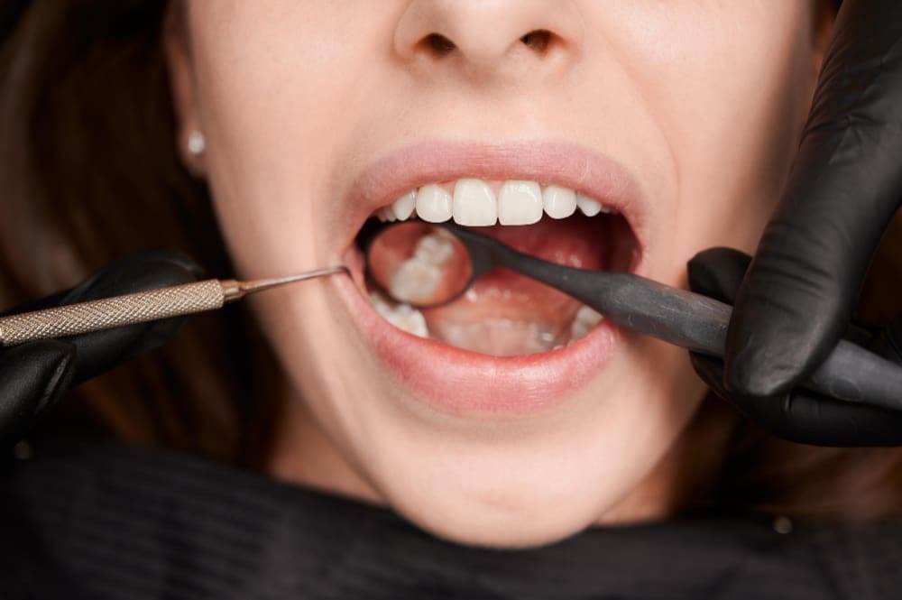 8 Methods To Get Rid Of Unbearable Toothache At Night